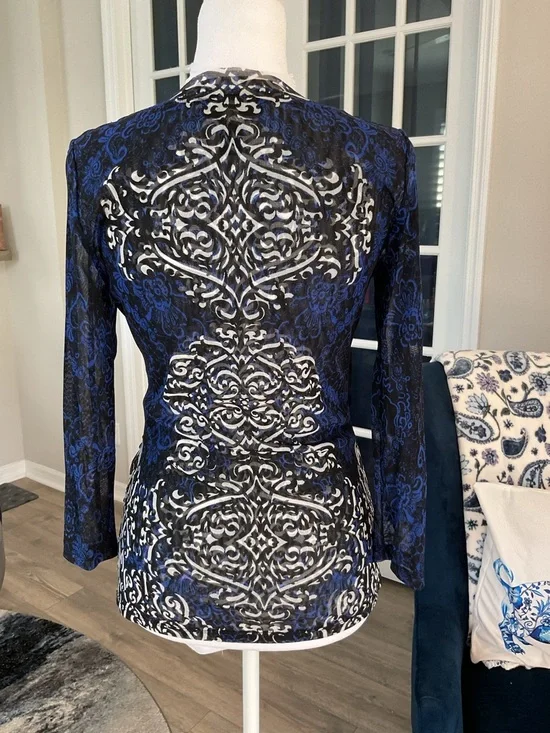 INC International Concepts Medallion Print Mesh V-Neck Top - Size Medium - Picture 7 of 11